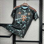 Maillot Bayern Munich extérieur 2024/25