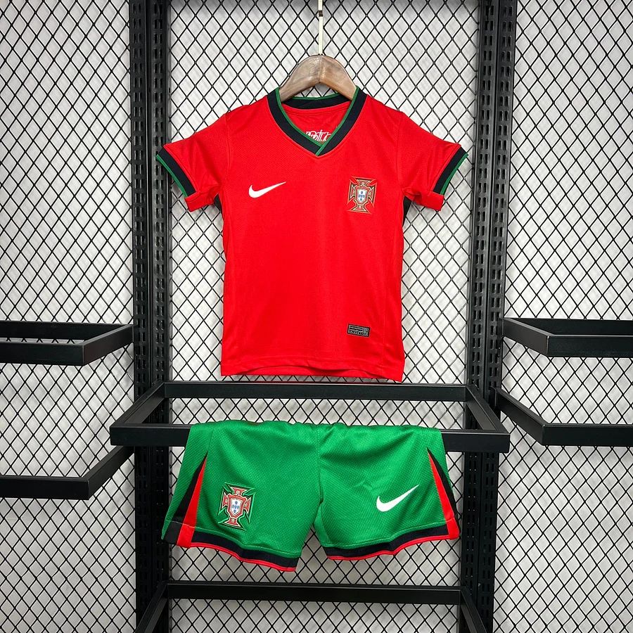 Ensemble Enfant Portugal Domicile 2024/25