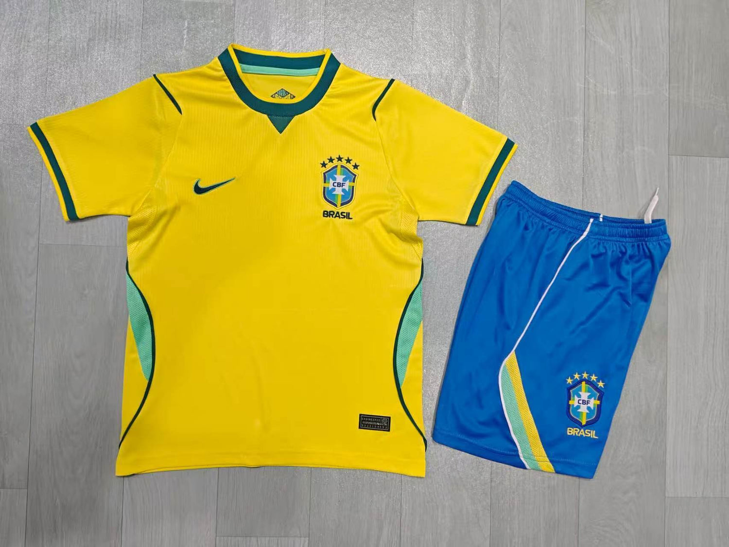 Ensemble Enfant Brésil CDM Domicile 2026