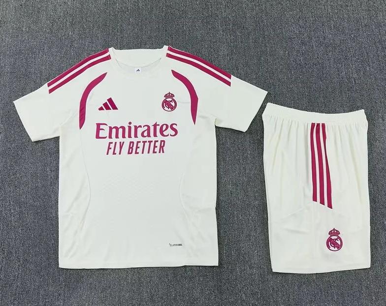 Ensemble Adulte Real Madrid 2027